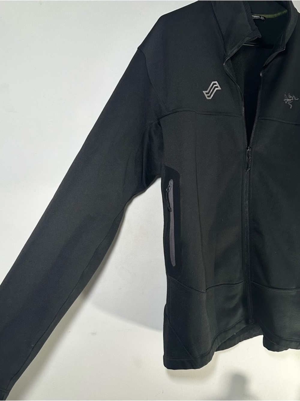 Arc'teryx Black Full Zip Softshell Jacket Custom LIQID Logo Stretch Fleece Lined - Picture 6 of 16